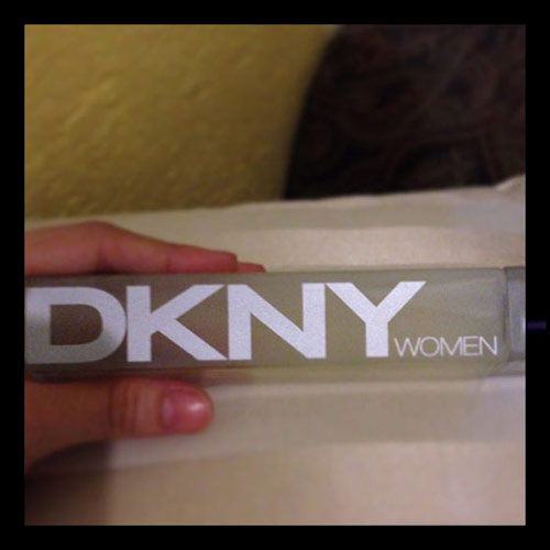 DKNY To Go Women